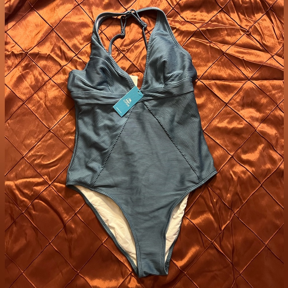 Medium one piece swimsuit from Cupshe.  New, never worn
